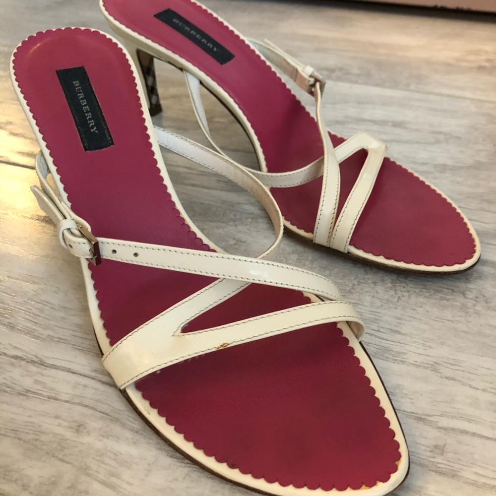 Burberry Patent Leather Strap Slide Sandals